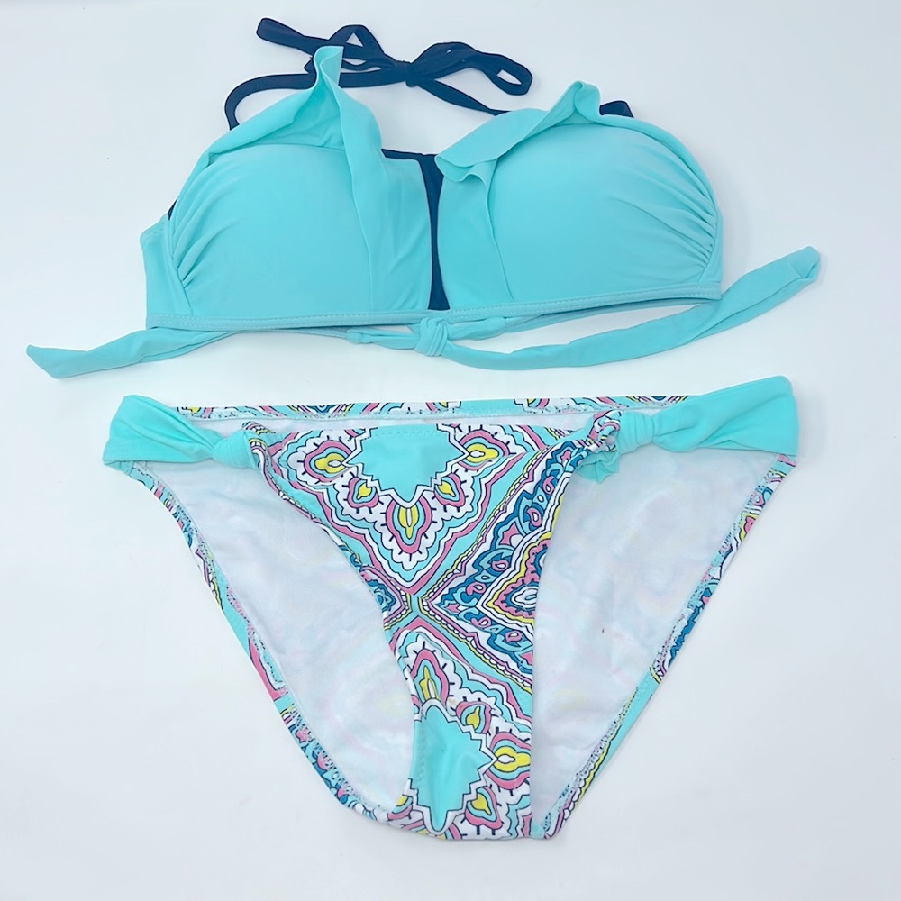 Turquoise Blue Paisley Ruffle Bikini Swimsuit Size Medium